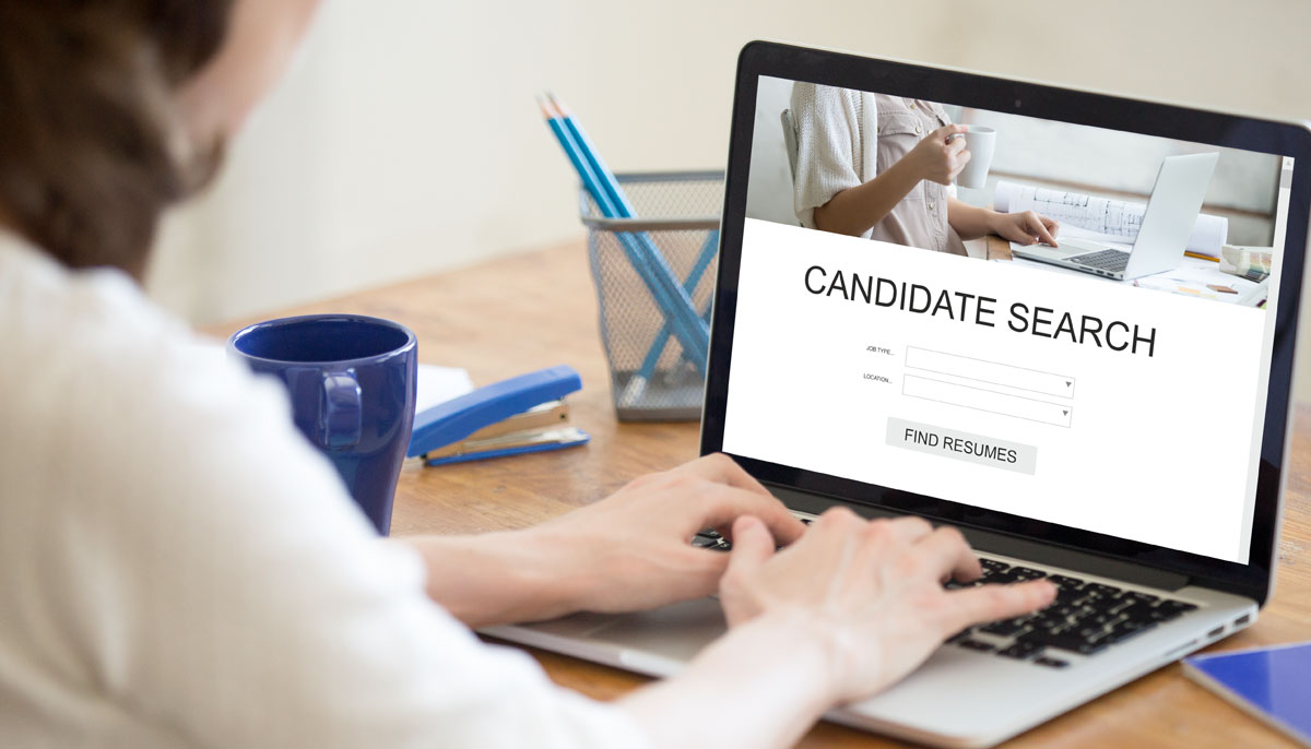 US Jobs Rise and Unemployment Drops