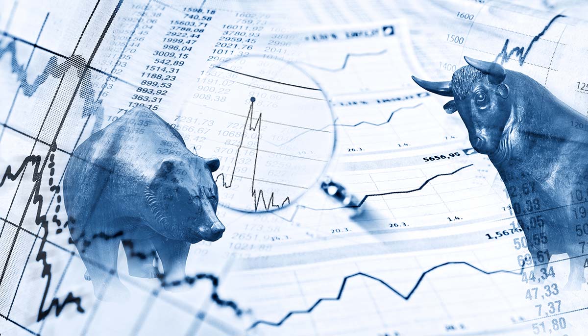 Wall Street Plunges Ahead of Fed Meeting and More Financial News