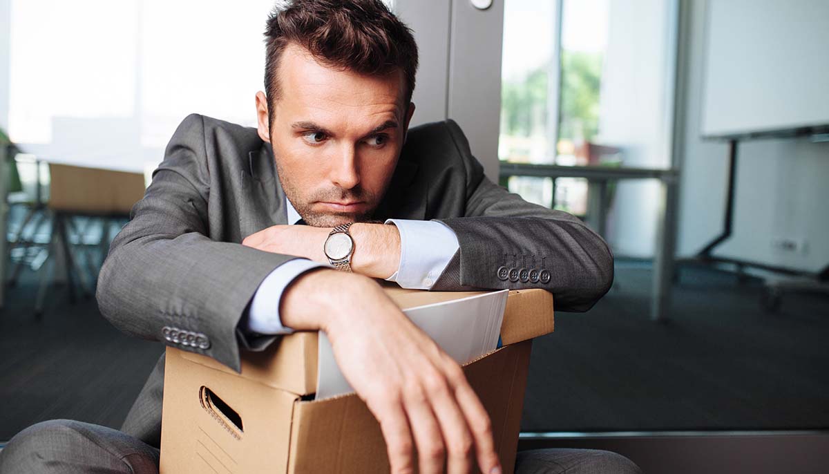 Stocks Climb Ahead of Fed Minutes, Poor Jobs Report, and More Financial News