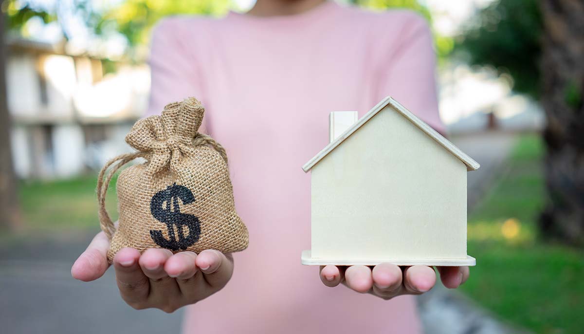 Stock futures take a major tumble and more financial news